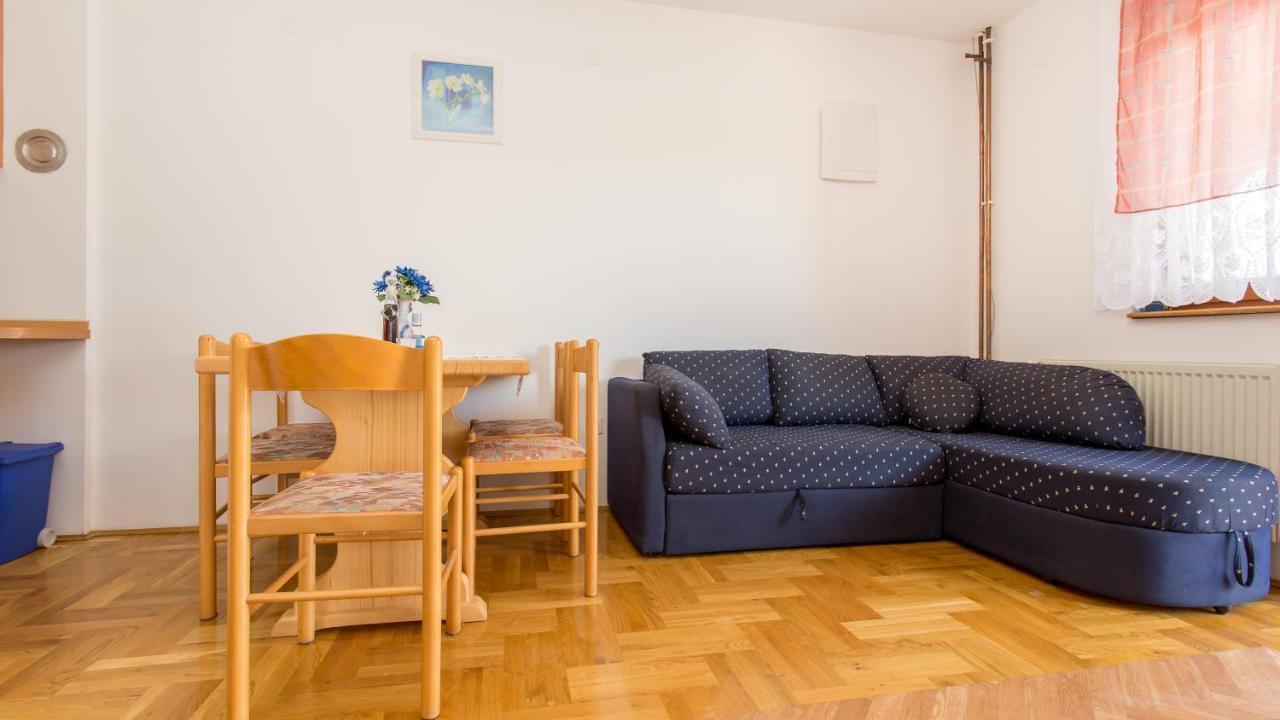 Apartment Branko シロ 部屋 写真