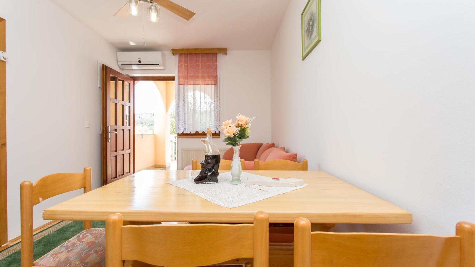 Apartment Branko シロ 部屋 写真