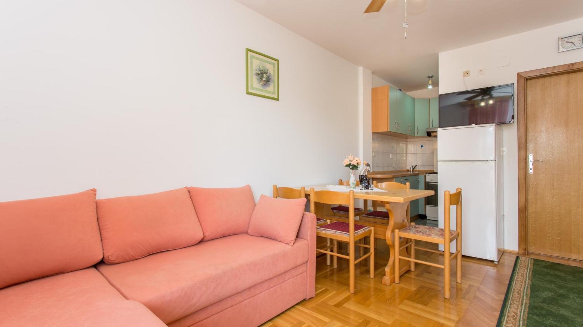 Apartment Branko シロ 部屋 写真