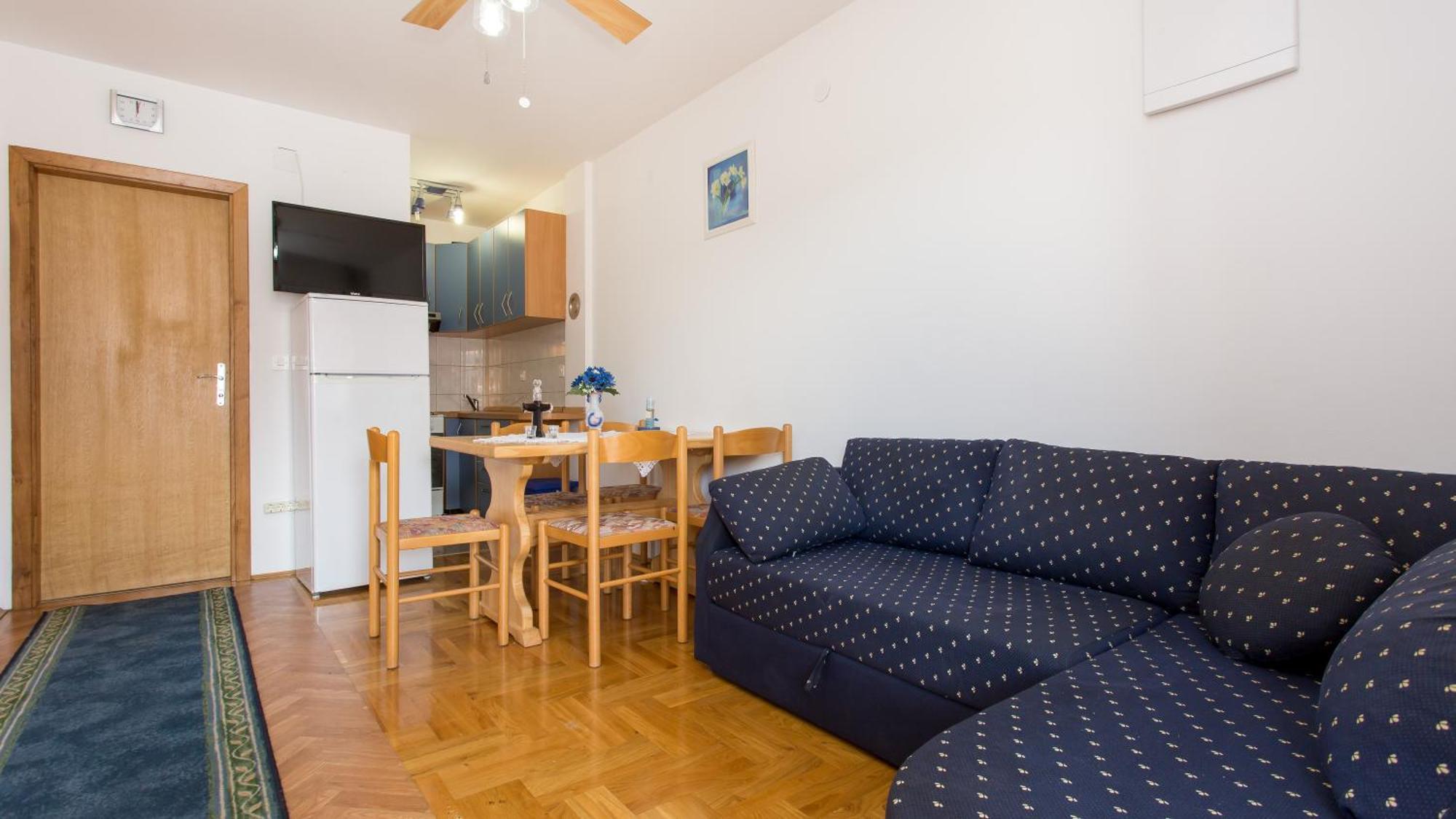 Apartment Branko シロ 部屋 写真